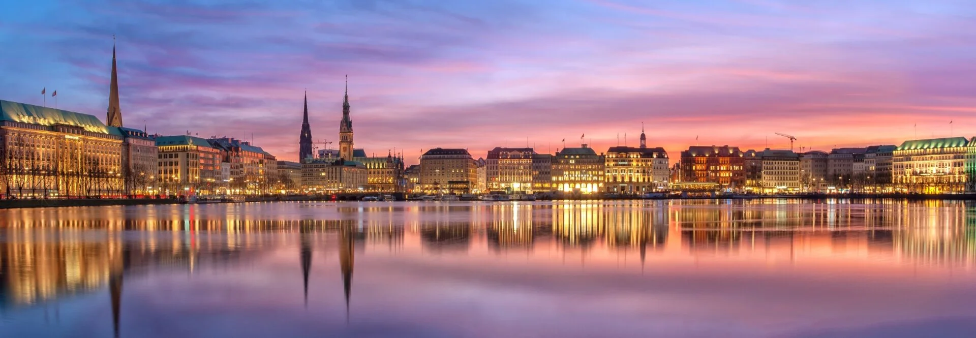 The gateway to the world, a beautiful seafaring hub, the maritime capital of the north – even the normally reserved locals find it hard to conceal their pride in their home city, its ambiance and its cosmopolitan charm.