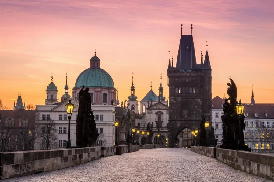 Karluv Most (Charles Bridge)