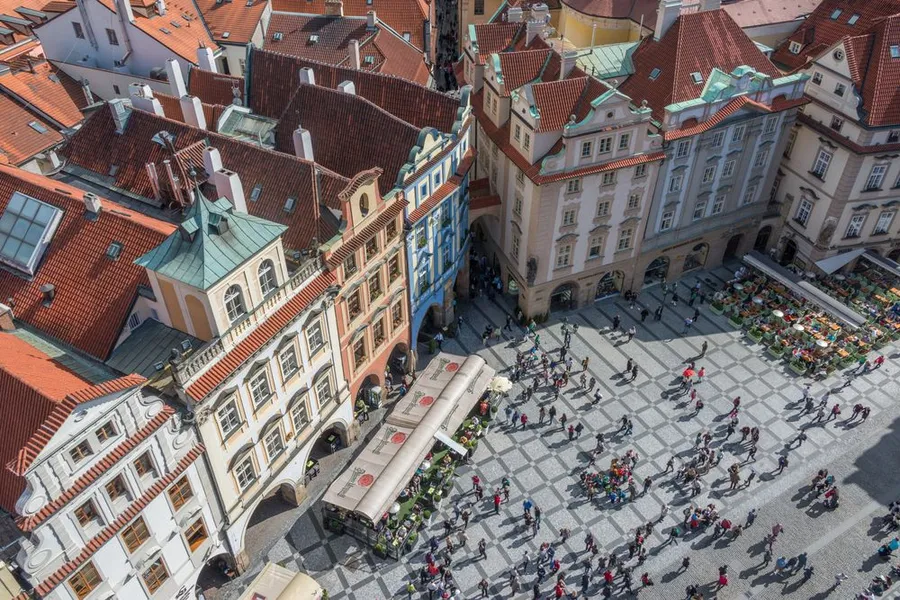 Large-view-from-the-top-of-the-old-town-hall-tower