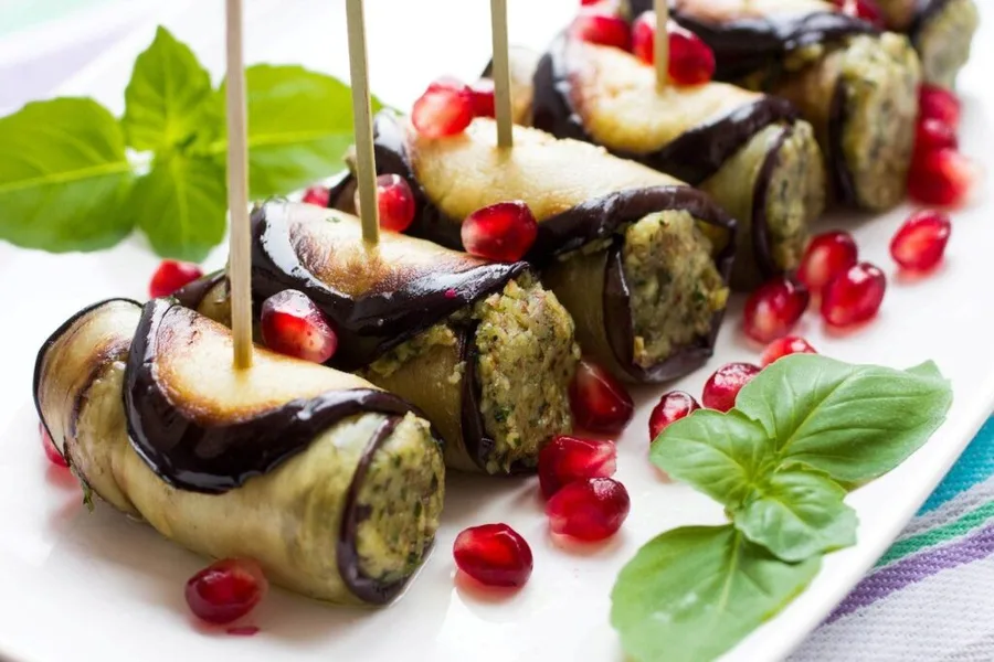 Georgian eggplant rolls