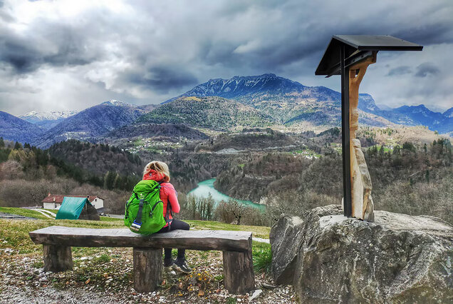 hiking in Cammino Retico