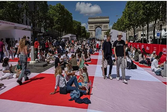Paris, the Champs-Élysées.