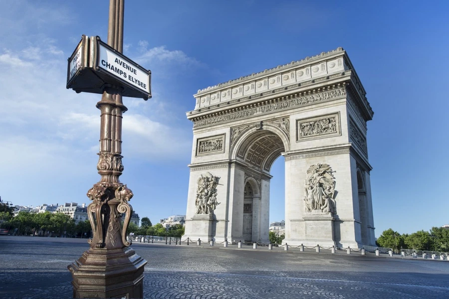 Fotolia Champs Elysees Arc of Triumph