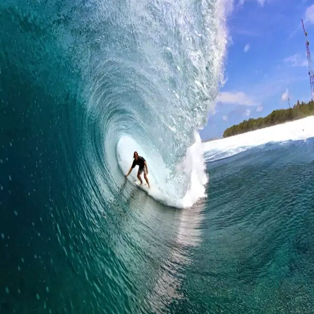 Surfing At Northern Atolls
