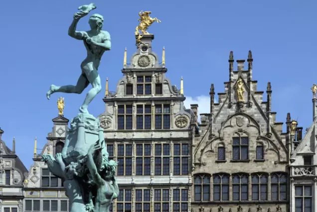 Travoley Euro Trip Antwerp